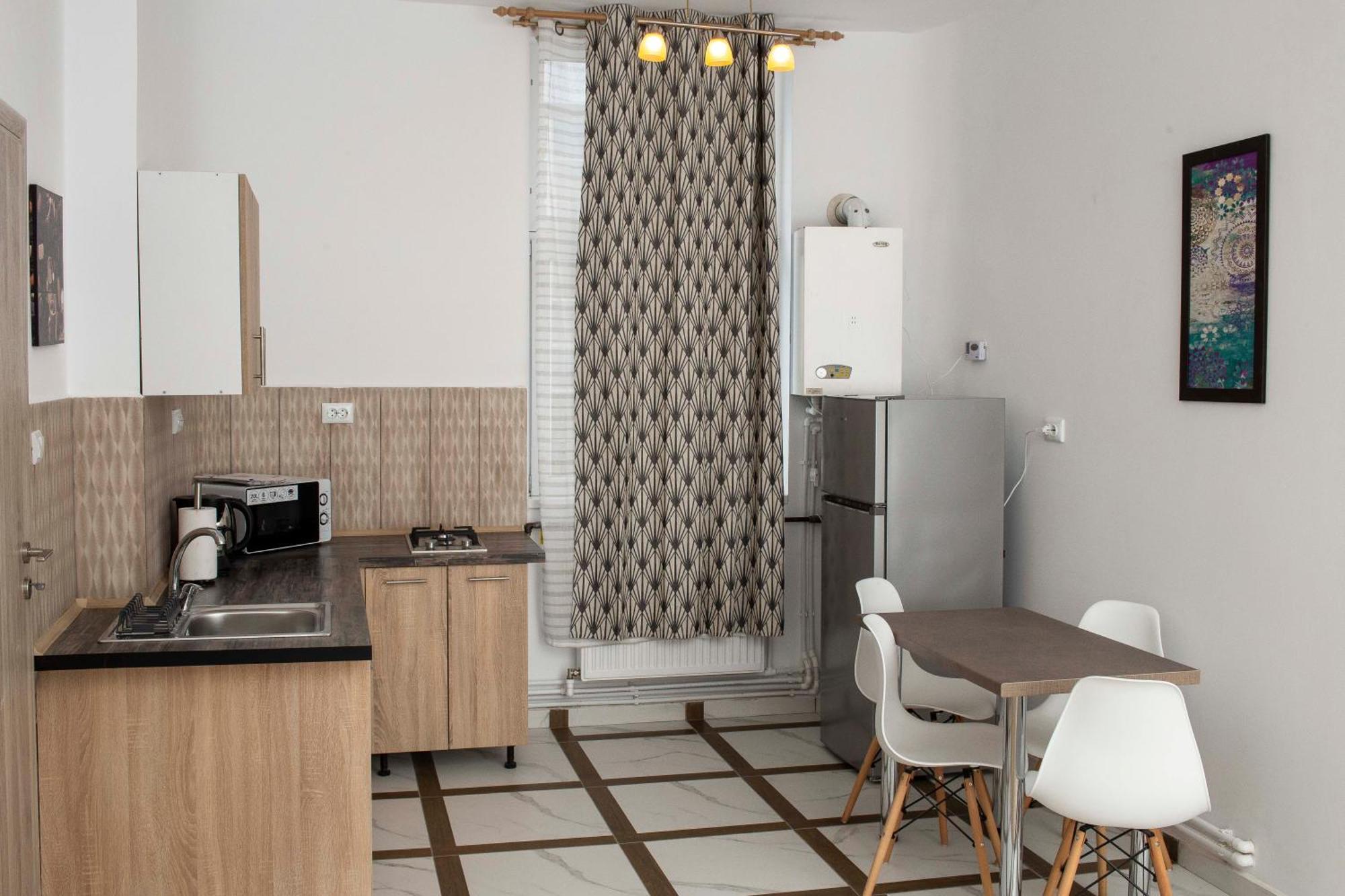 Central Kronstadt Apartments Brasov Ngoại thất bức ảnh